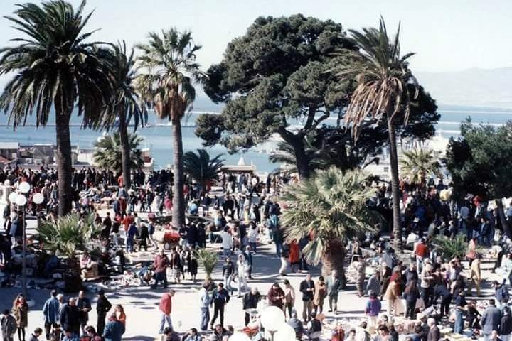 La Cagliari che non c’è più: il mercatino domenicale del Bastione