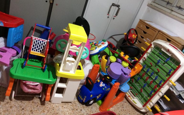 Cagliari, alla Befana uno scambio di giocattoli per i più bisognosi