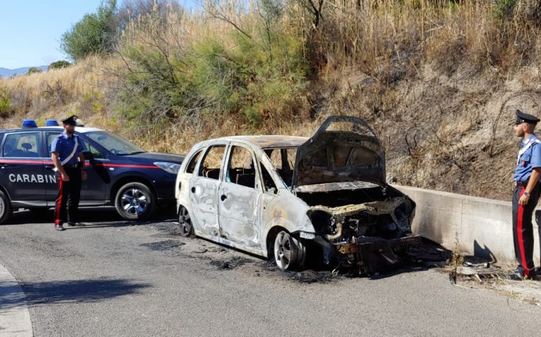 Quartu: ha un incidente e simula il furto dell’auto ma perde la targa e viene smascherato