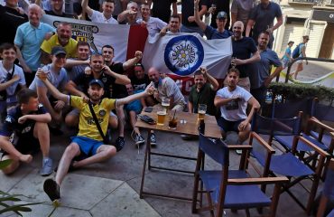 I tifosi del Leeds in centro a Cagliari