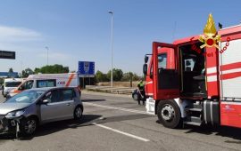 Ancora un incidente fra via Ticca e viale Monastir: ferita una donna