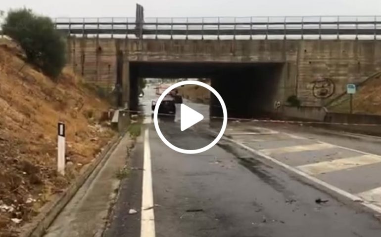 Auto impantanata ad Assemini