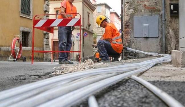 La banda ultra larga in Sardegna c’è, ma non è attiva. Tanti comuni restano isolati