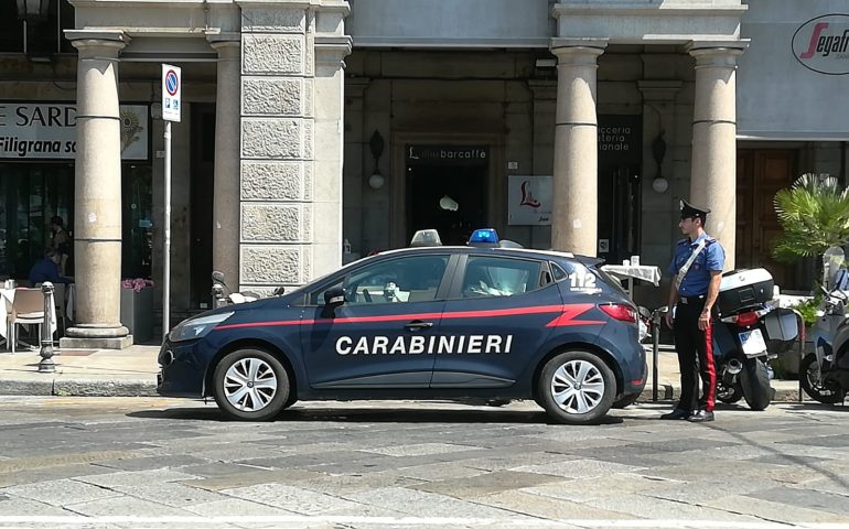 carabinieri via roma