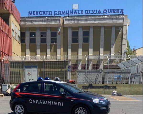 Cagliari, mangia un panino e soffoca: donna muore al mercato di via Quirra