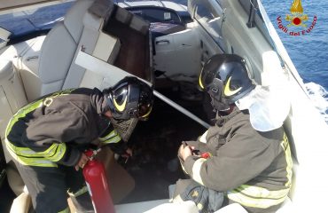 Incerdio a bordo a La Maddalena