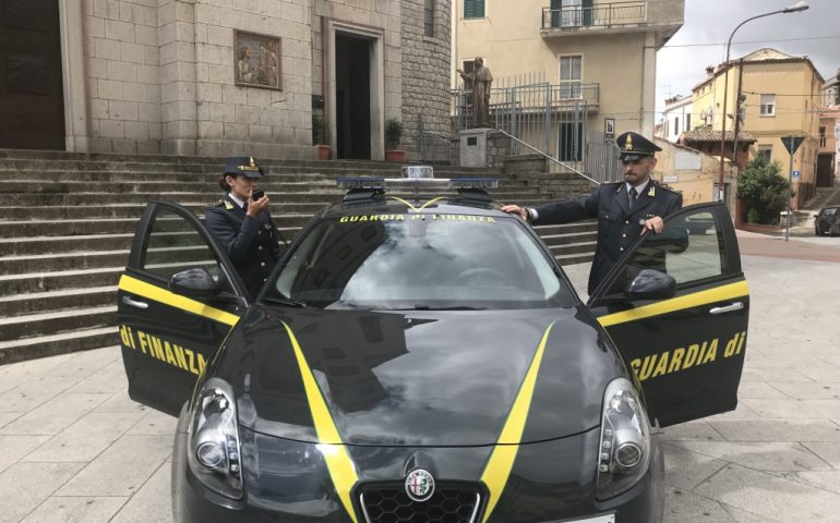 Nuoro, maxi frode sul gasolio scoperta dalla Finanza. Sette persone denunciate