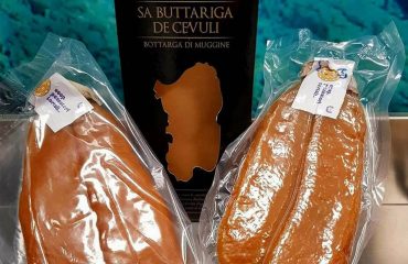 La bottarga di muggine selvatico della Cooperativa dei pescatori di Tortolì