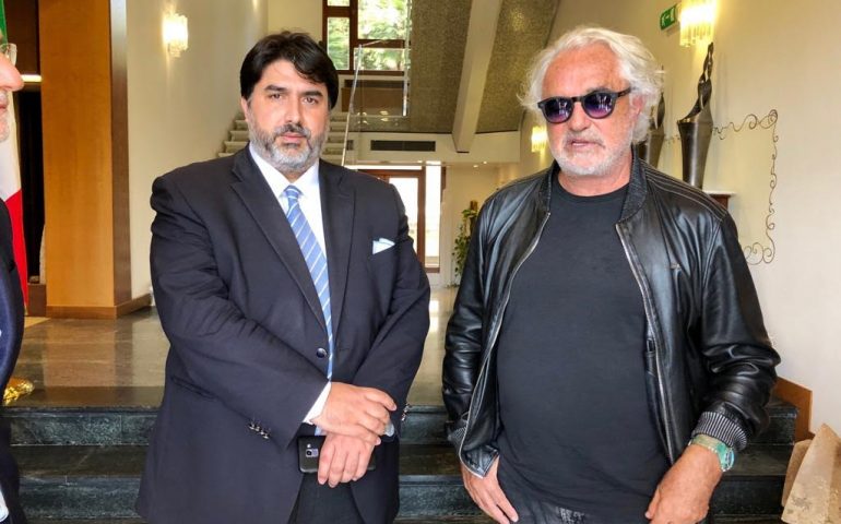 Il presidente Solinas incontra Briatore: “Ci può dare una mano”