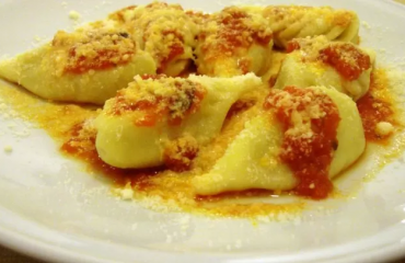 Le specialità gastronomiche della Sardegna presentate dal Gambero Rosso: i culurgiones al sugo
