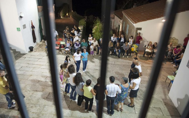 La Cina studia il ballo sardo: a Nuoro una delegazione dell’Accademia di danza di Pechino