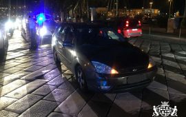 Donna investita da un'auto in via Roma