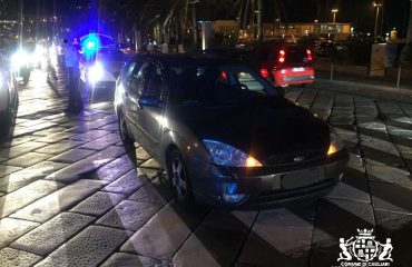 Donna investita da un'auto in via Roma