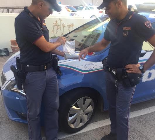 Cagliari, cittadino spagnolo indagato per furto di sabbia