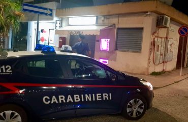 Rapina in una tabaccheria di Carbonia: intervengono i Carabinieri