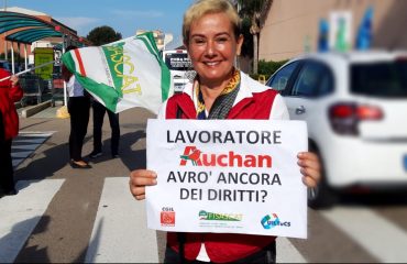 Lavoratori Auchan in sciopero