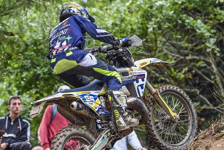 Il dorgalese Claudio Spanu terzo nel Campionato del Mondo di enduro