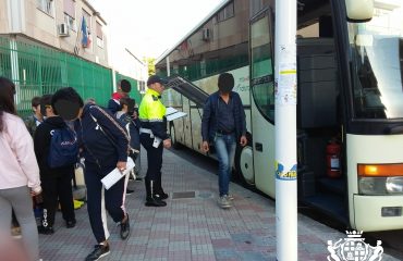 I Controlli della Polizia municipale sui bus utilizzati per le gite scolastiche