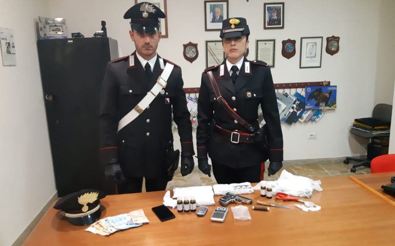 Spaccio di droga e metadone nonostante il reddito di cittadinanza: un arresto a Guspini