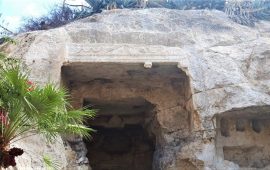La Grotta della Vipera