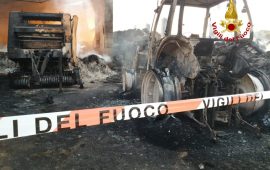 Incendio in una ditta agricola di Ortacesus
