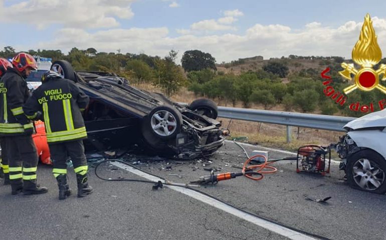 Grave incidente al bivio di Bolotana: 21enne di Bortigali perde la vita