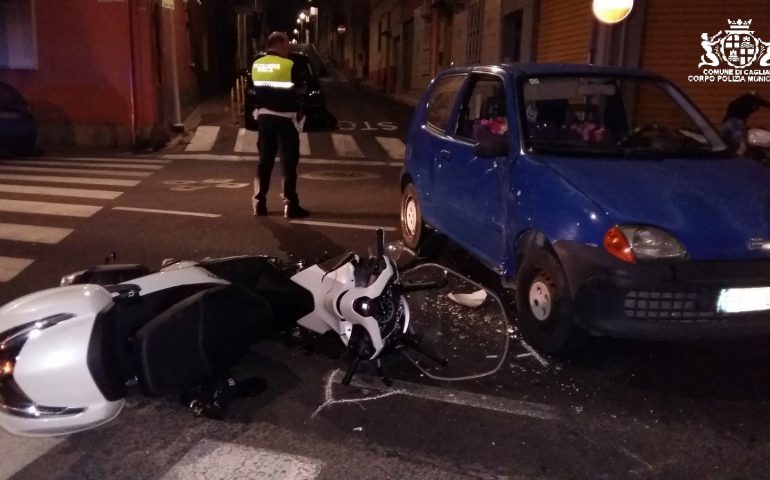 Incidente a Pirri. Auto e moto si scontrano tra via delle Rane e via del Canneto