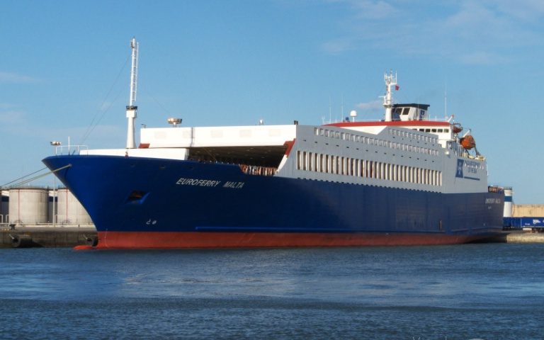 La nava cargo
