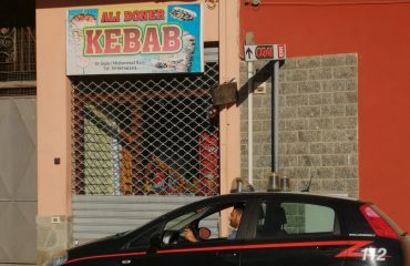 Rapina in un kebab di Sinnai: denunciato uno dei due presunti autori