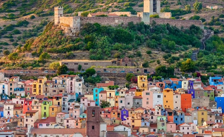 bosa-oristano-sardegna.jpg