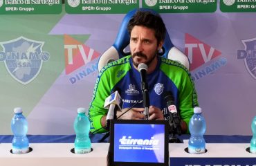 Gianmarco Pozzecco nella conferenza stampa prima della partita di Champions Dinamo Strasburgo