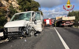 Incidente a Isili sulla strada statale 128