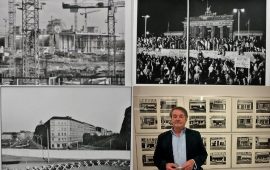 Alcune foto della mostra sulla caduta del muro di Berlino ad Ozieri del fotografo tedesco K.Lange