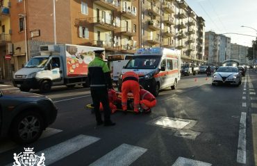 Pedone travolto sulle strisce pedonali a Cagliari