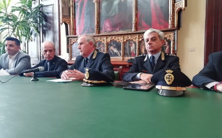 «I vigili urbani non hanno bisogno di nessuna scorta», l’assessore fa chiarezza dopo le polemiche dei giorni scorsi