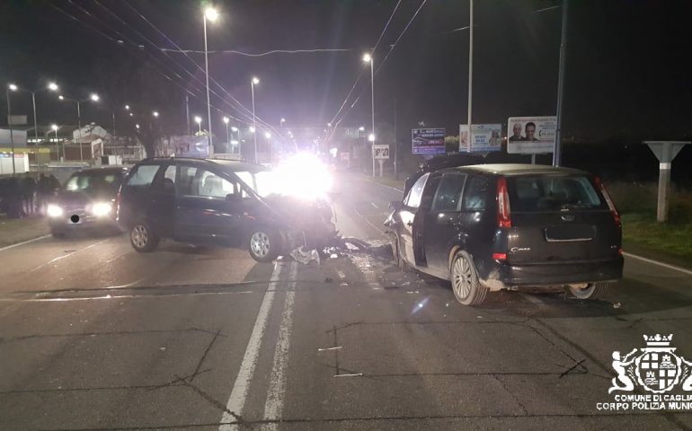 Cagliari, grave incidente in viale Marconi: cinque persone in codice rosso