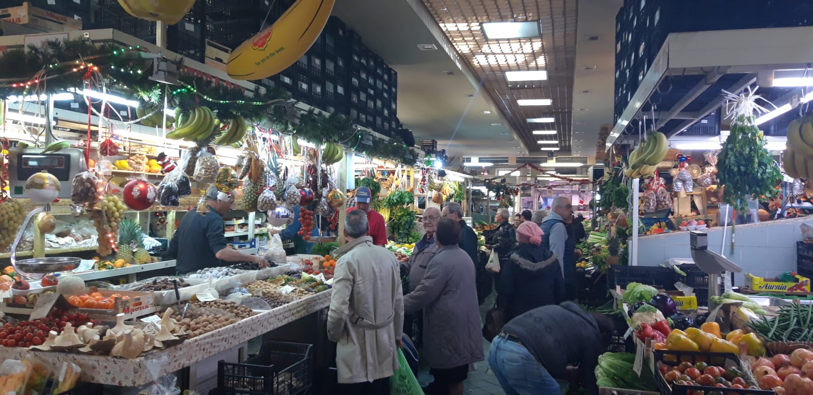 San Benedetto corsa agli acquisti per il menù di Natale | Cagliari - Vistanet