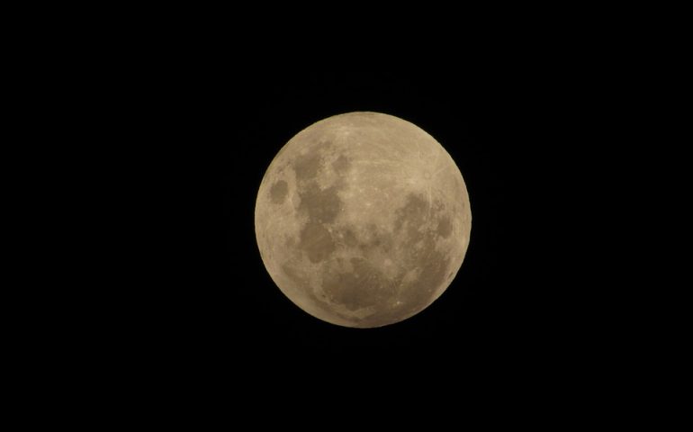 Eclissi lunare di penombra - Immagine di repertorio (Pixabay)