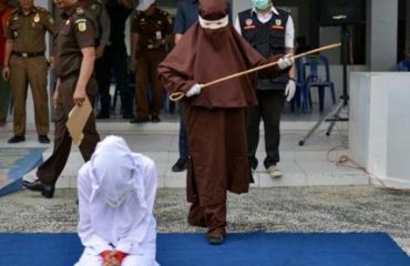 indonesia donna frustata