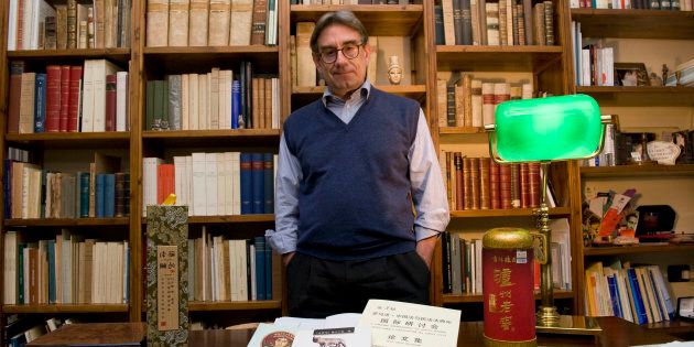 Oliviero Diliberto, docente a Wuhan: «È più facile ammalarsi a Roma»