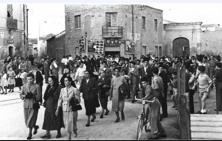 La Cagliari che non c’è più: Piazza Italia a Pirri nel 1952