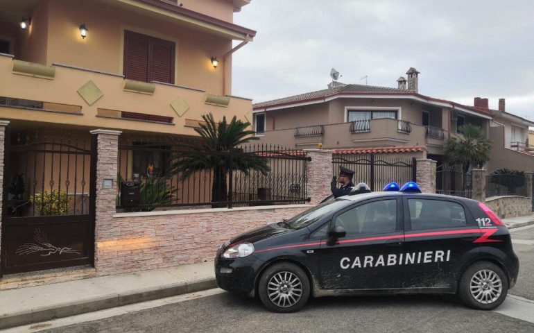 Serramanna: avvelenano i due Pitbull per commettere un furto, i Carabinieri cercano i responsabili