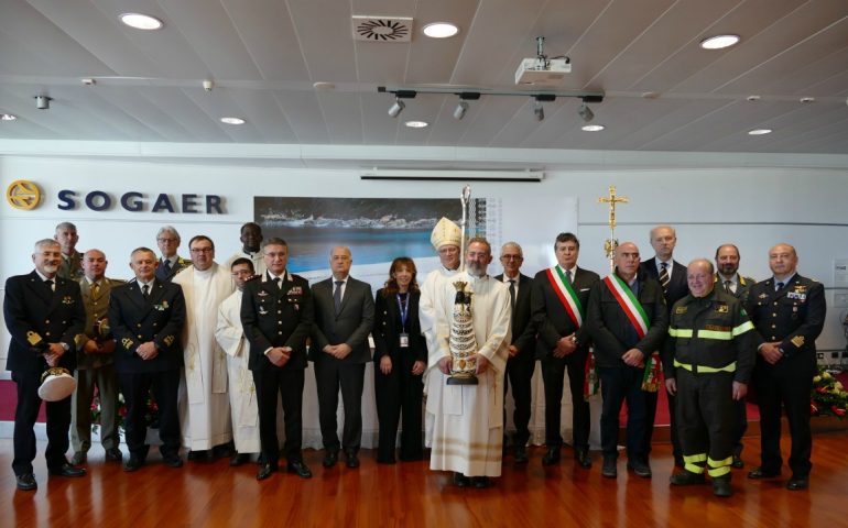 Oggi all’aeroporto di Elmas la messa per salutare la Madonna di Loreto