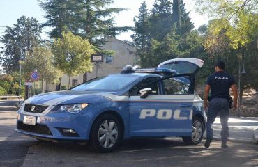 polizia.jpg