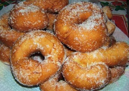 La ricetta Vistanet di oggi: le zeppole. Ed è subito Carnevale