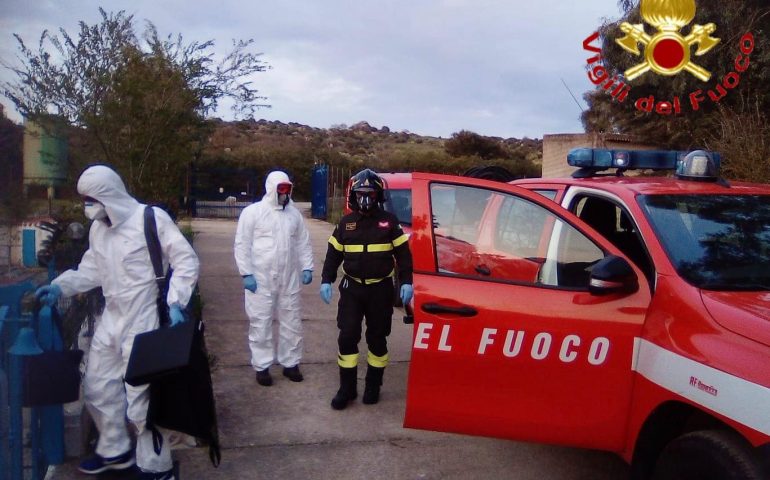 Nuoro, anziana in difficoltà in periferia: i Vigili del fuoco portano da lei il cardiologo