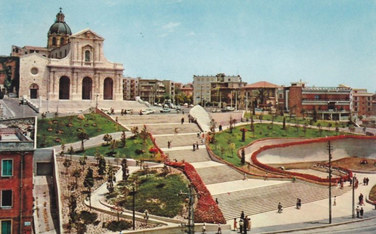 La Cagliari che non c’è più: la scalinata di Bonaria nel 1967