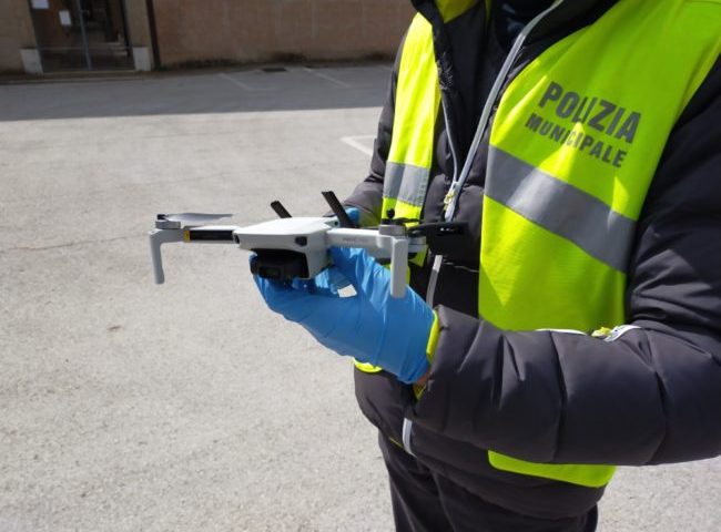 Covid-19 a Cagliari, domani prove di drone per i controlli