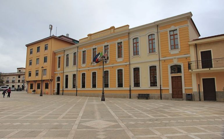 Il municipio di San Gavino Monreale