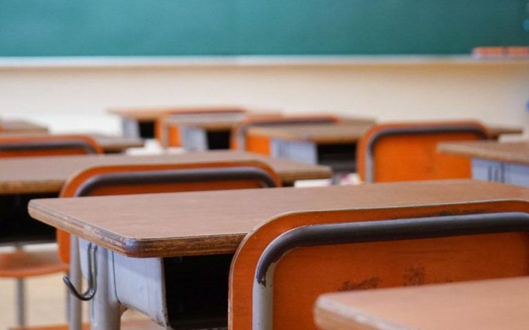 Anche nell’Isola scuole a rischio per covid: a Tertenia chiuse fino al 3 ottobre